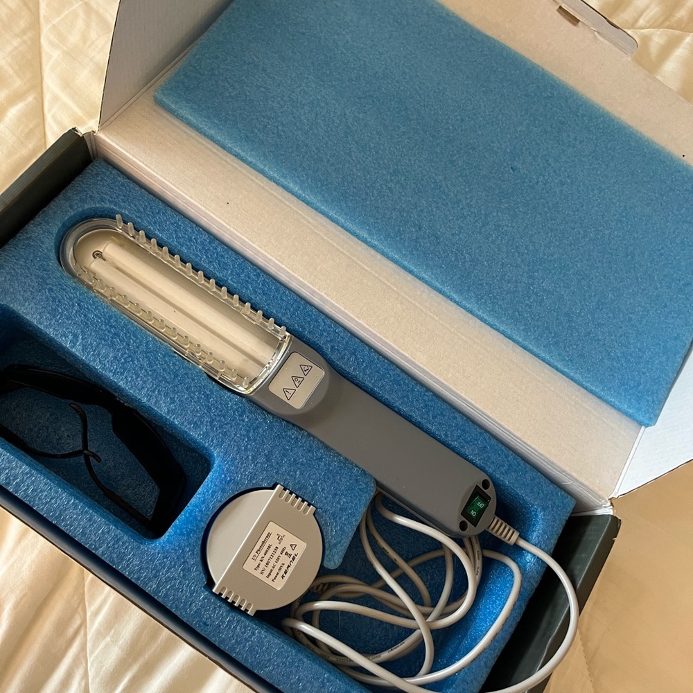UV light phototherapy - Picture 4 of 6